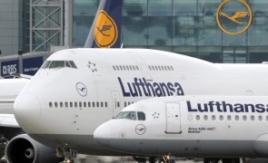 https://mediastiriv1.freenode.ro/image/201409/w295h180/Lufthansa.jpg