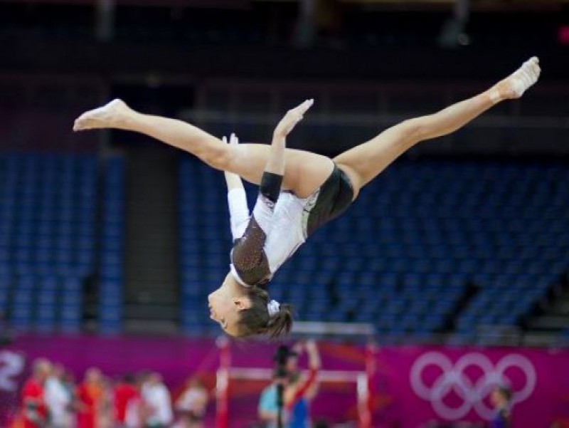 Maria HolburÄƒ S A Calificat La Jo De La Tokyo La Individual Compus DeÈ™i Echipa Romaniei De GimnasticÄƒ A Ratat PrezenÈ›a La OlimpiadÄƒ Stiri Pe Surse Cele Mai Noi Stiri