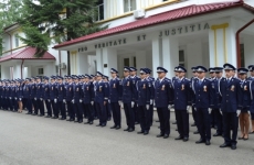 studenți școala de poliție
