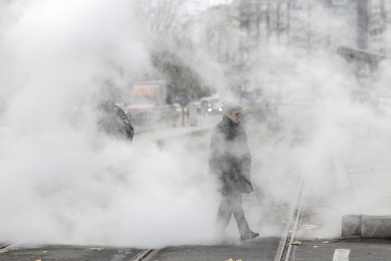 Alertă Mai Multe Persoane Au Fost Evacuate Dintr Un Bloc In