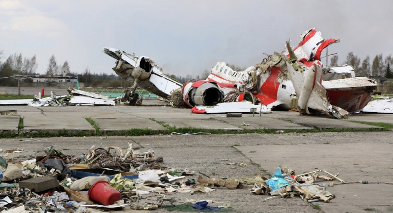 Polonia pune condiții Rusiei: Polonezii vor avionul prăbușit la ... - stiripesurse.ro (Comunicat de Presă)