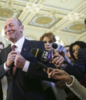 Inquam Traian Băsescu senator