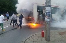 incendiu autobuz