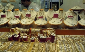 goal solid convenience 8 kg de bijuterii din aur şi argint, confiscate de la case de amanet -  Stiri pe surse - Cele mai noi stiri