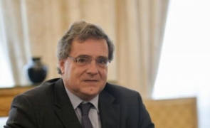 Francois Saint-Paul, ambasador Franța