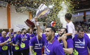 Inquam Dinamo handbal