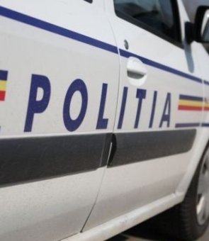 poliție, mașină poliție, trafic oprit