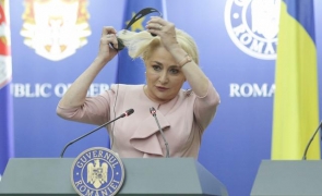 Inquam Viorica Dăncilă cască păr