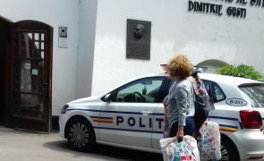 Anchetă A Poliţiei După Ce O Elevă Ar Fi Fost Agresată Sexual Intr