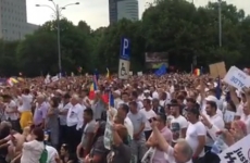piata victoriei miting