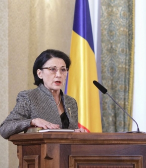 Ecaterina Andronescu