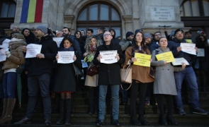 Protest La Teatrul Naţional Cluj Napoca Actorii S Au Solidarizat
