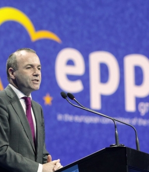 Manfred Weber