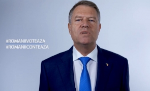 Klaus Iohannis In Vizită La Memorialul Revoluţiei Din Timisoara