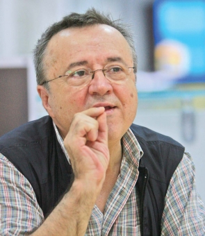 ion cristoiu