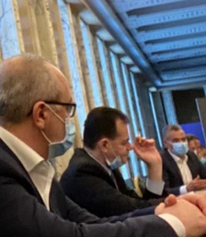 ludovic orban fumeaza