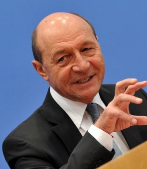 traian băsescu