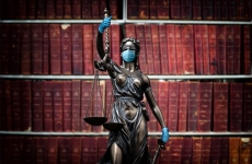 justitie masca