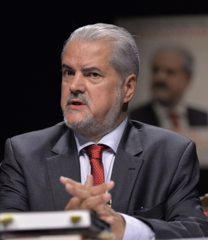 Adrian Năstase