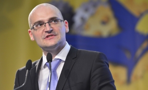 Florin Alexe