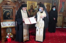 duhovnicul Mănăstirii Buciumeni, Arhiepicopul Casian