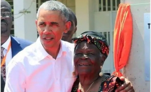Barack Obama bunica din Kenya