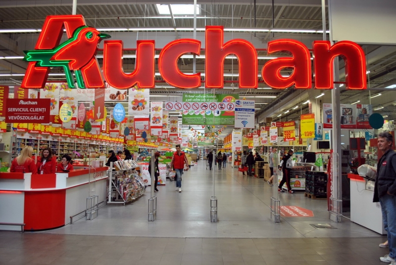 Carrefour and Auchan discuss a possible merger: What it would mean for Romania – News by sources