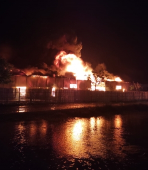 incendiu depozit mase plastice
