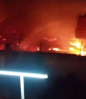 incendiu indonezia