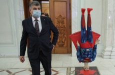 Inquam Marcel Ciolacu superman