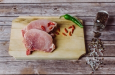 cotlet de porc feliat mancare carne produse alimentare